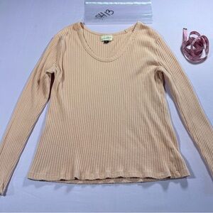 Universal Thread Women's Ribbed Long Sleeve Top - Light Pink